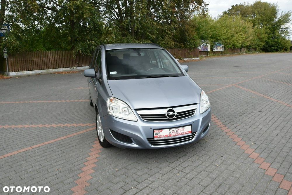 Opel Zafira - 17