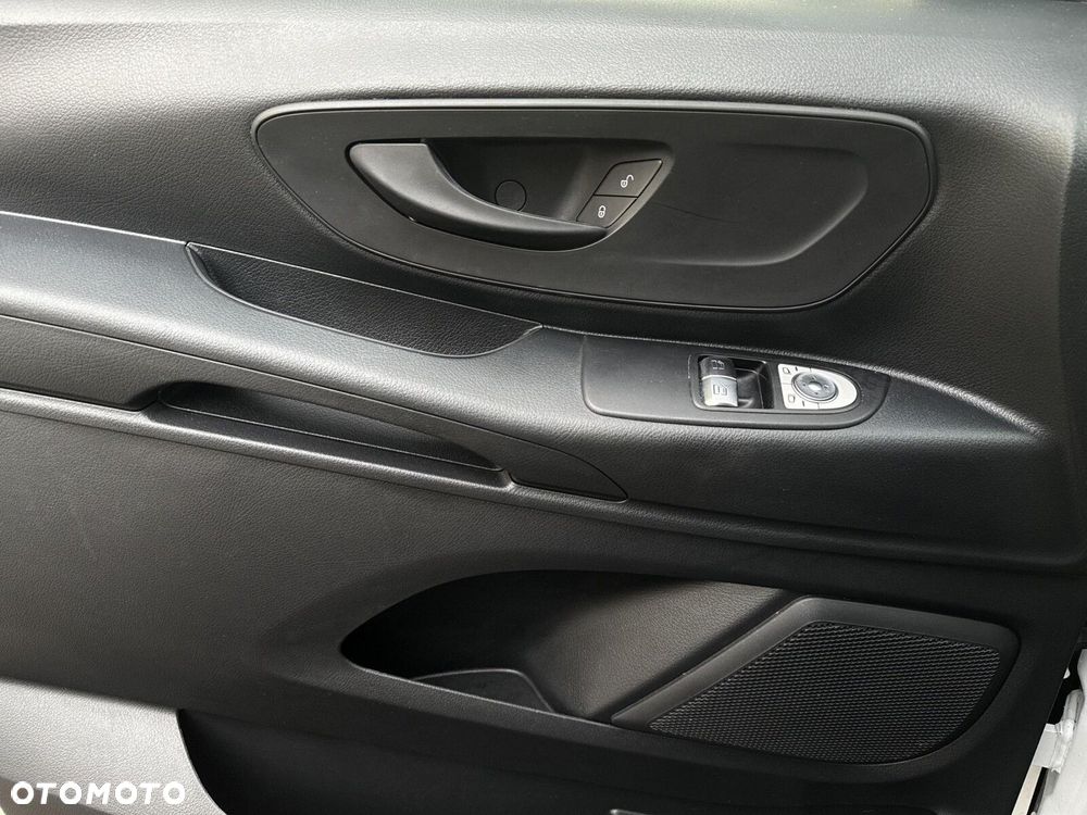Mercedes-Benz Vito Tourer - 23