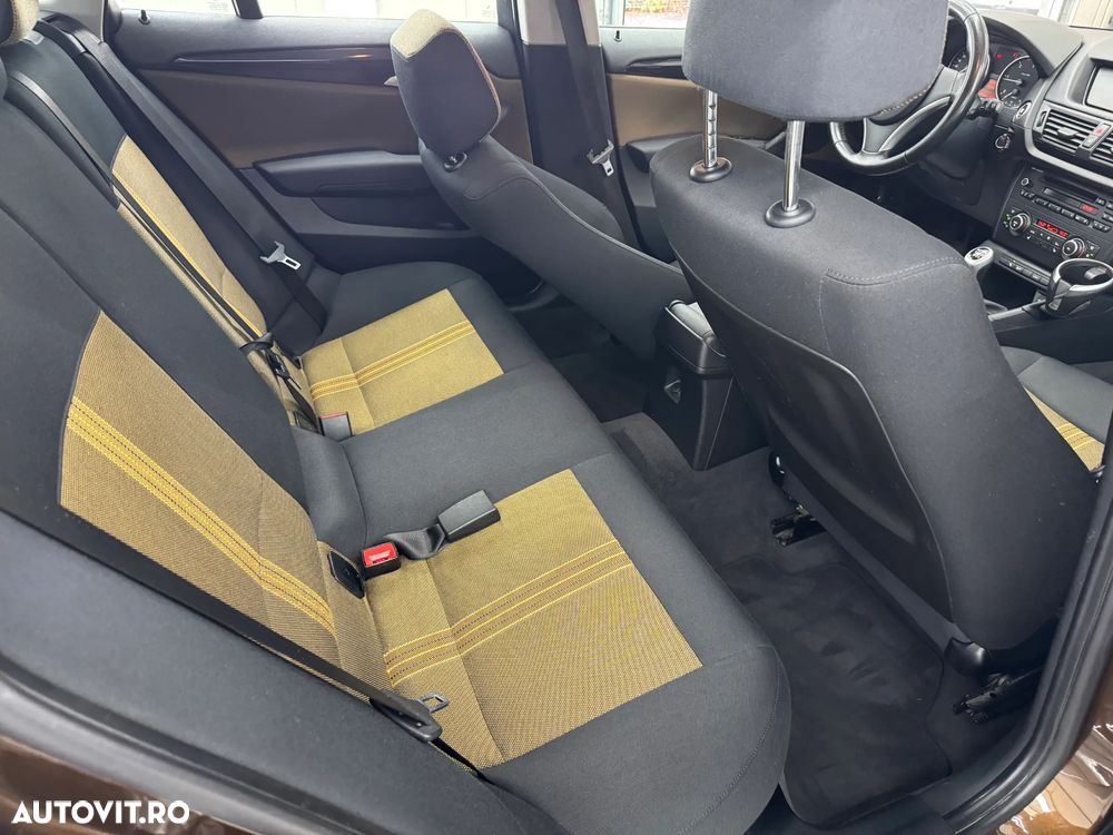 BMW X1 sDrive20d - 5