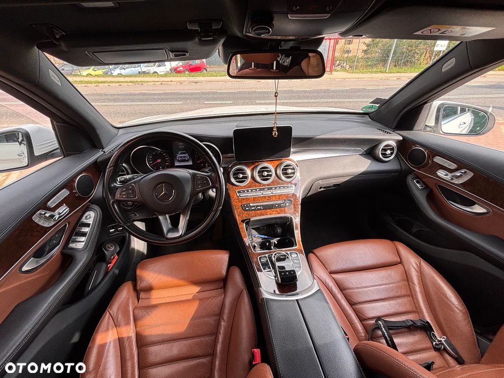 Mercedes-Benz GLC 250 d 4-Matic - 11