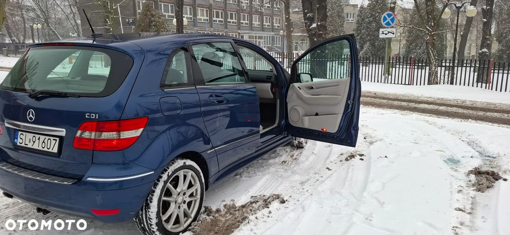Mercedes-Benz Klasa B 180 CDI - 10