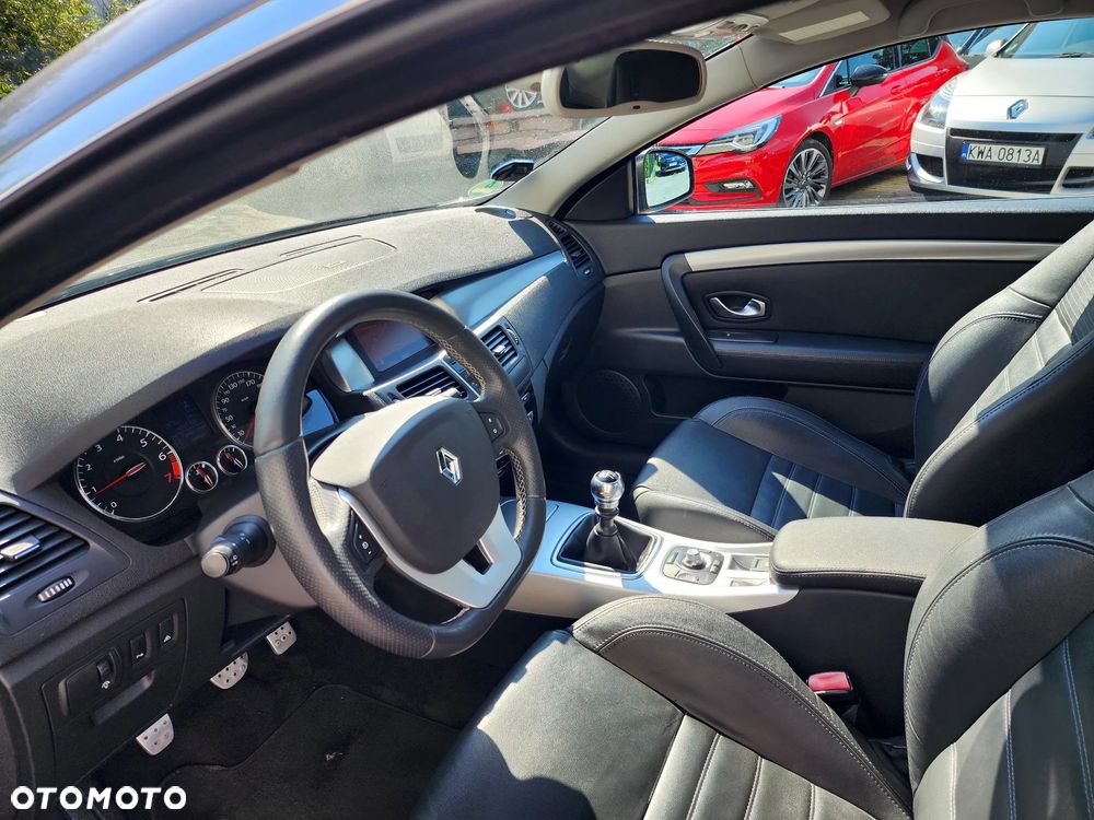 Renault Laguna TCe205 GT - 20