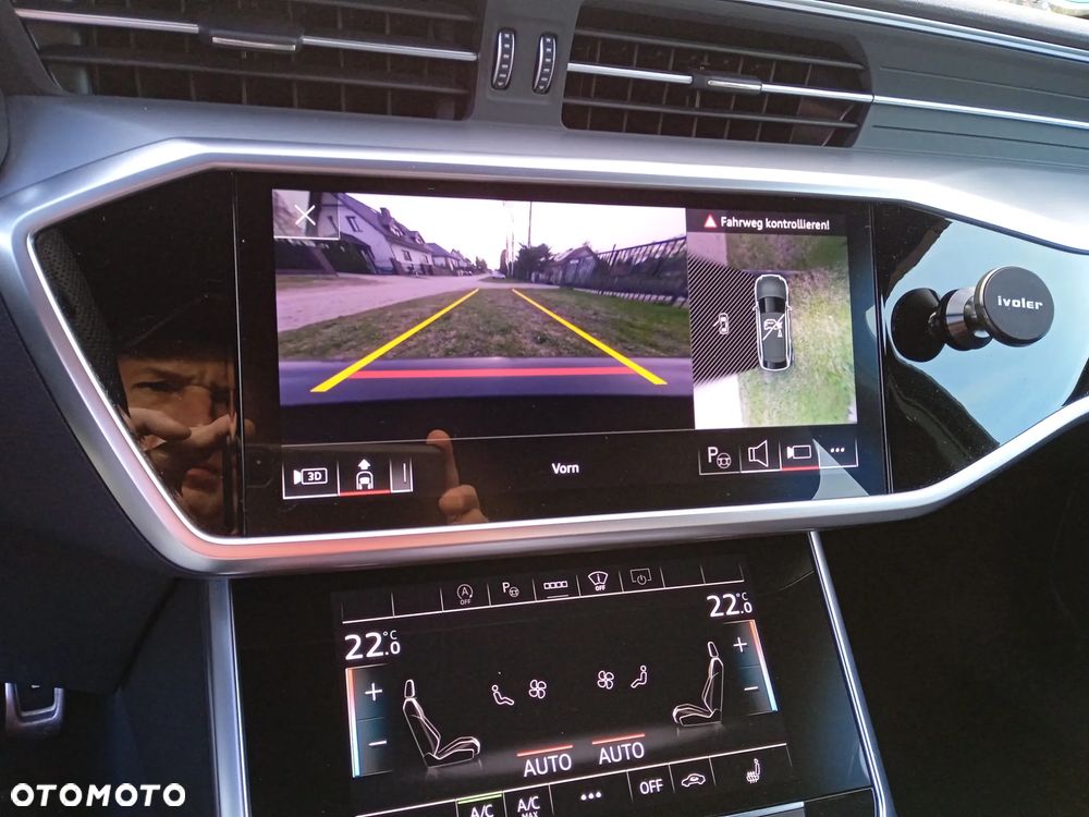 Audi A6 Avant 40 TDI quattro S tronic S line - 17