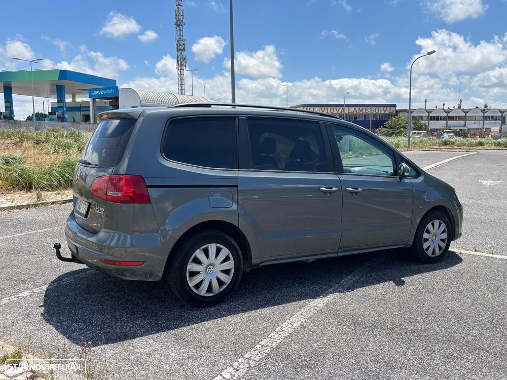 VW Sharan - 11