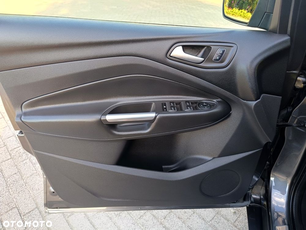 Ford Kuga 1.5 EcoBoost 4x4 ST-Line - 35