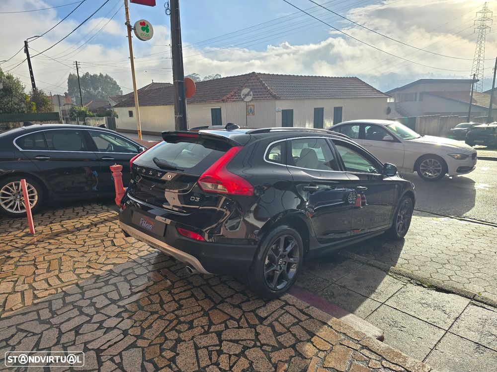 Volvo V40 Cross Country D3 Ocean Race - 4