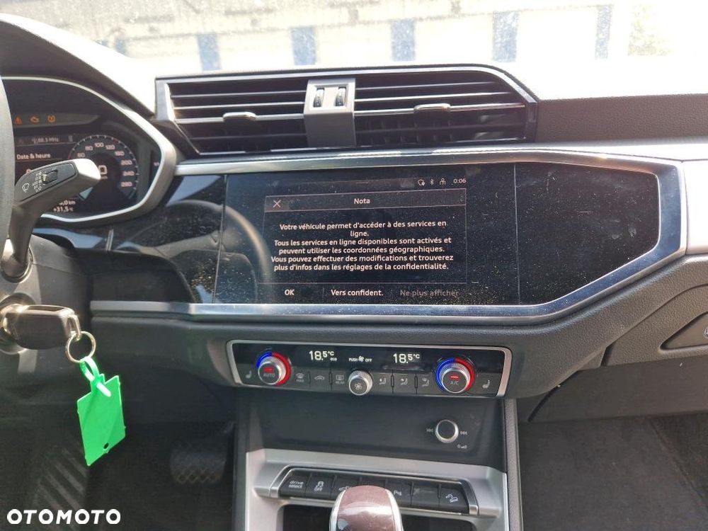 Audi Q3 45 TFSIe S tronic - 4