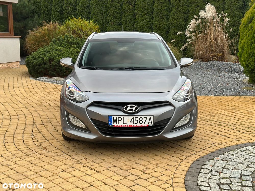 Hyundai i30 1.6 GDI Premium - 8