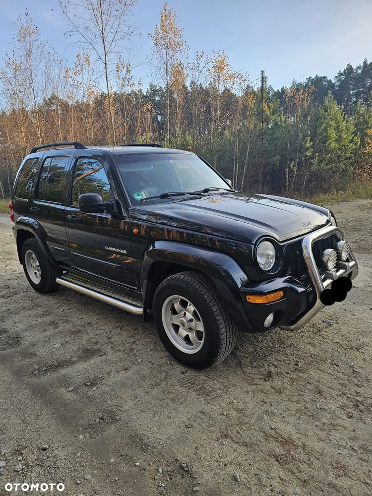 Jeep Cherokee 3.7L Limited - 8