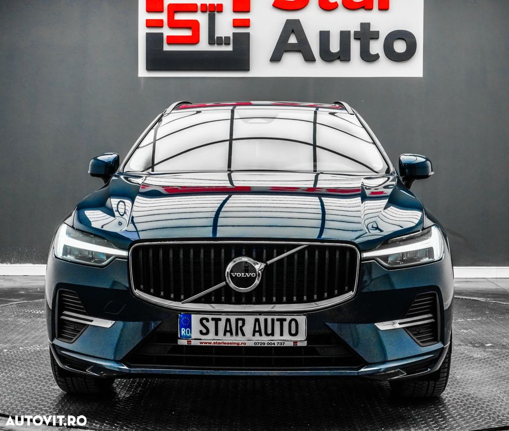 Volvo XC 60 B4 MHEV AWD Momentum Pro - 3