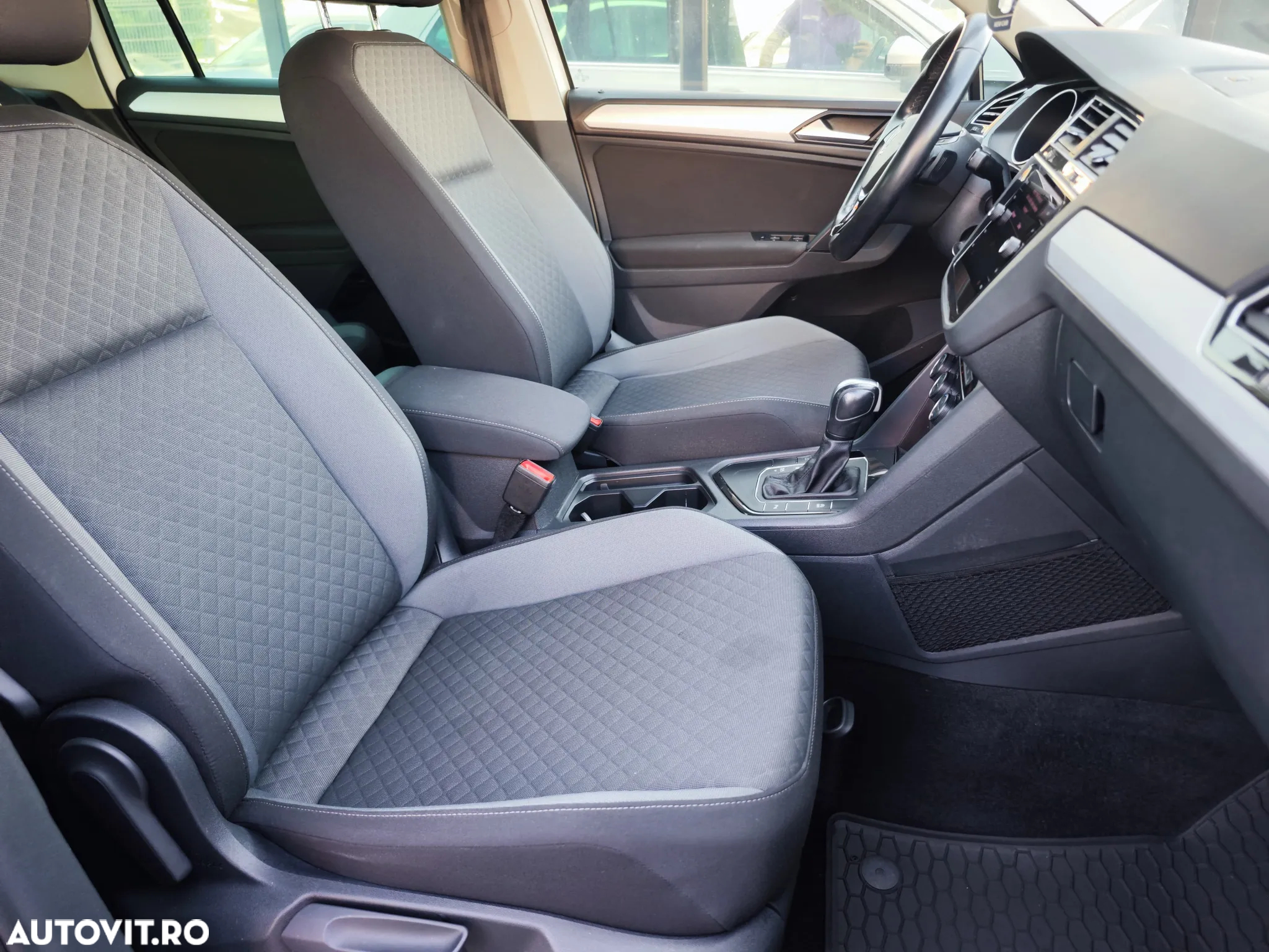 Volkswagen Tiguan 1.5 TSI ACT DSG Comfortline - 12