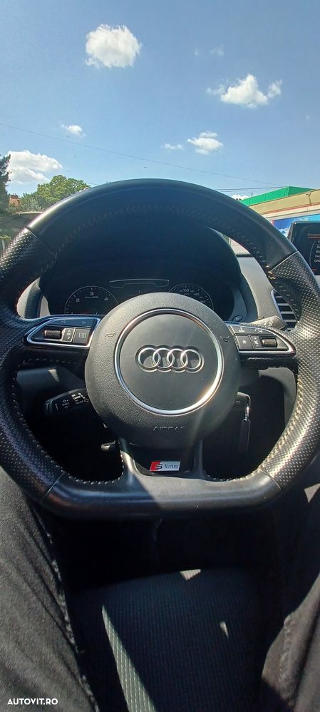 Audi Q3 2.0 35 TDI S tronic quattro S Line - 10