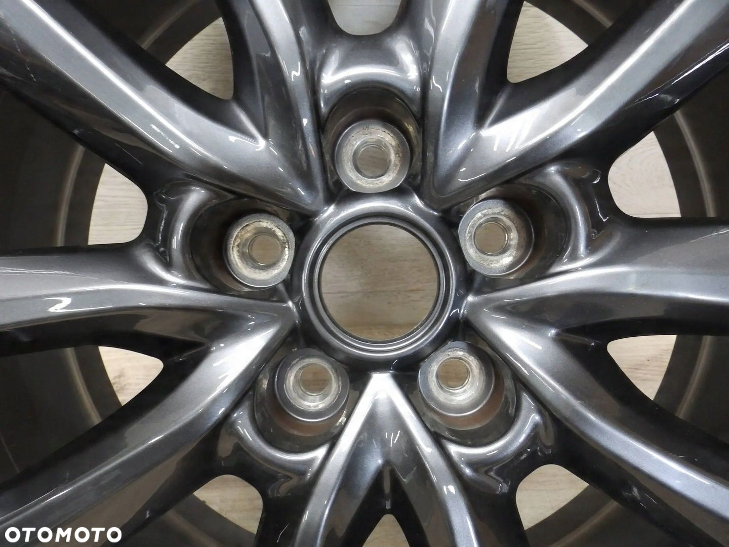 Felga Mazda 3 CX-3 CX3 18x7J Et45 5x114.3 9965B57080 - 2