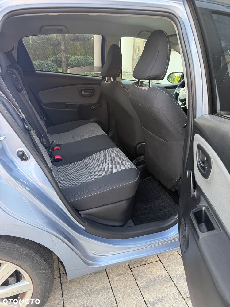 Toyota Yaris - 15