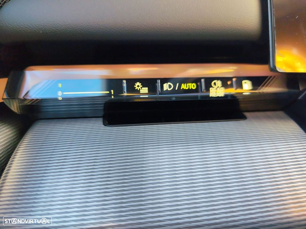 BMW 530 e Pack Desportivo M - 25