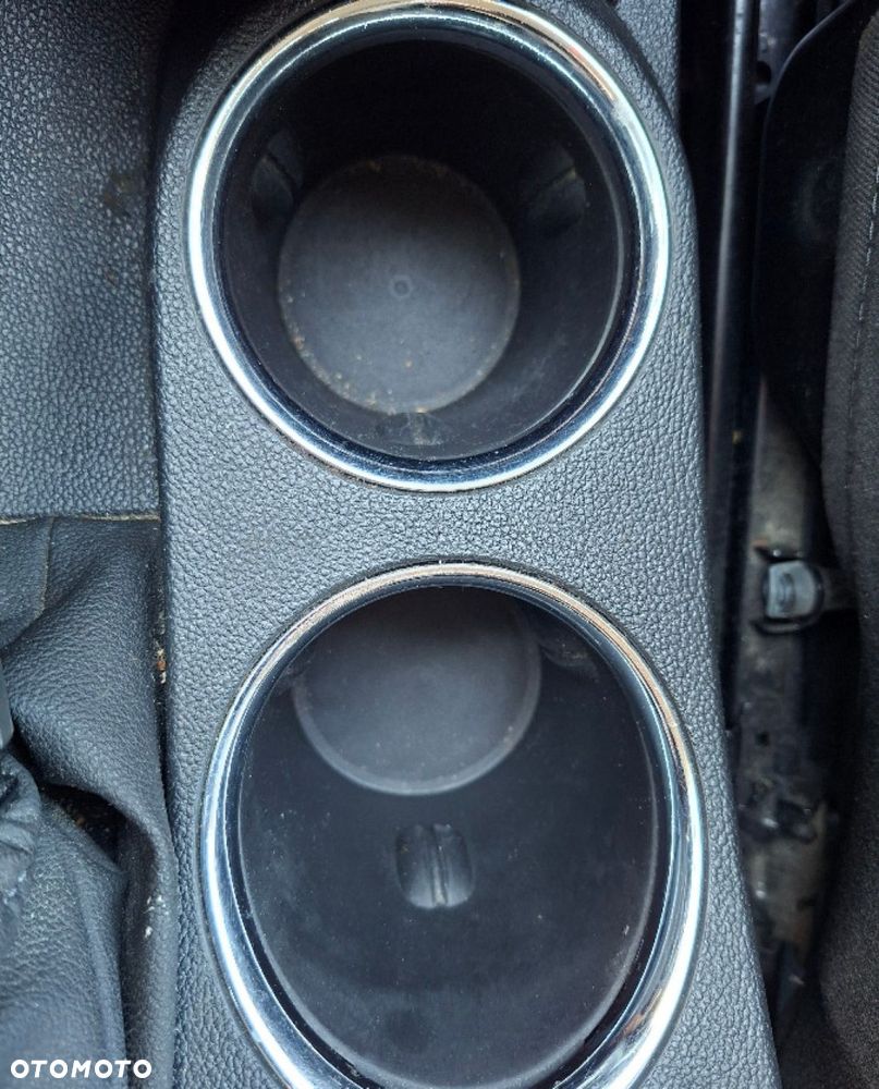 Opel Zafira - 32