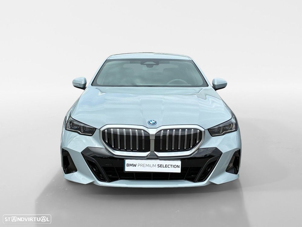 BMW 530 e - 2
