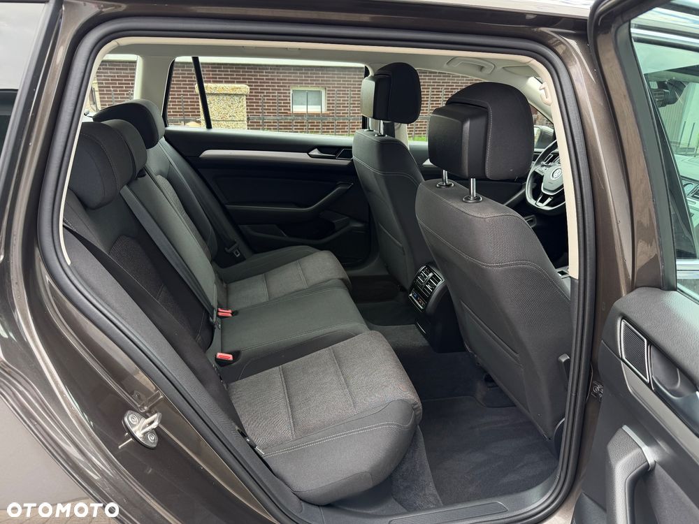 Volkswagen Passat 1.4 TSI ACT (BlueMotion Technology) DSG Comfortline - 18