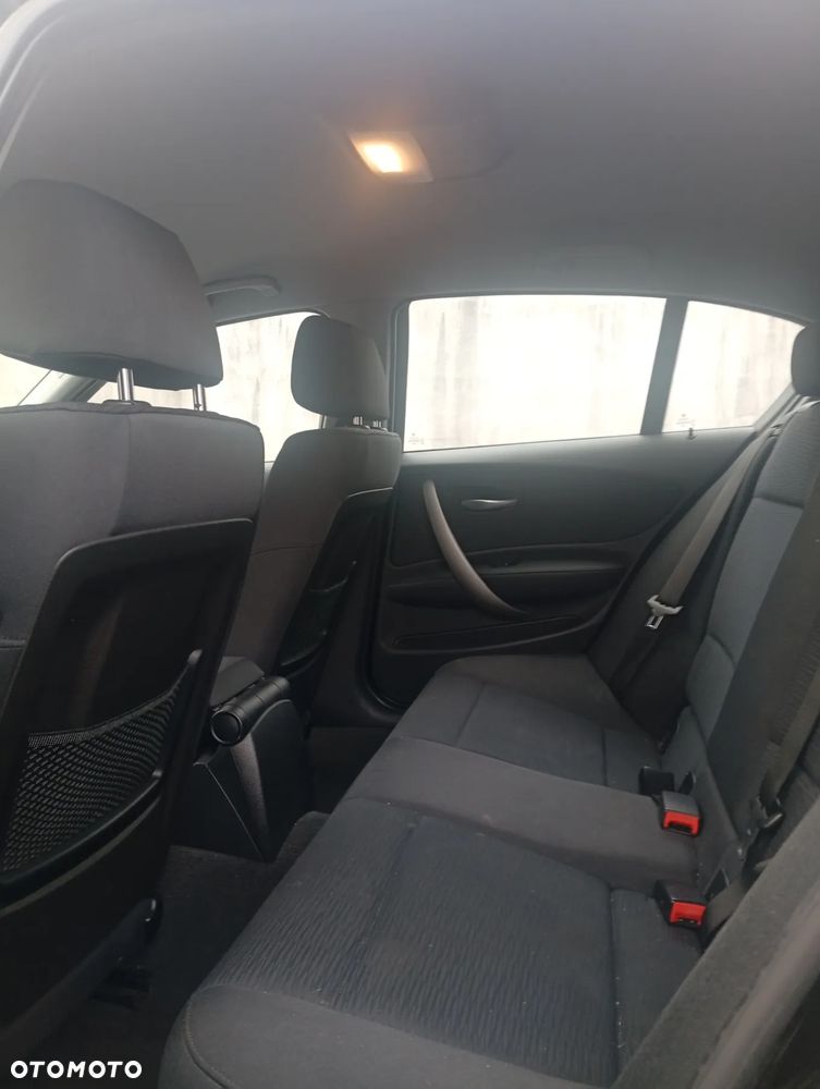 BMW Seria 1 116d DPF Edition Sport - 30