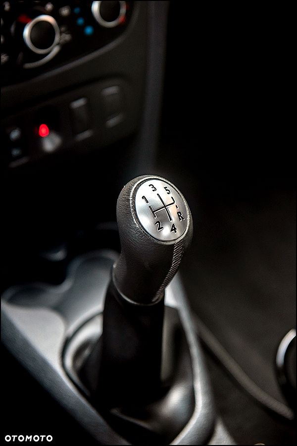 Dacia Sandero Stepway TCe 90 (S&S) Celebration - 26