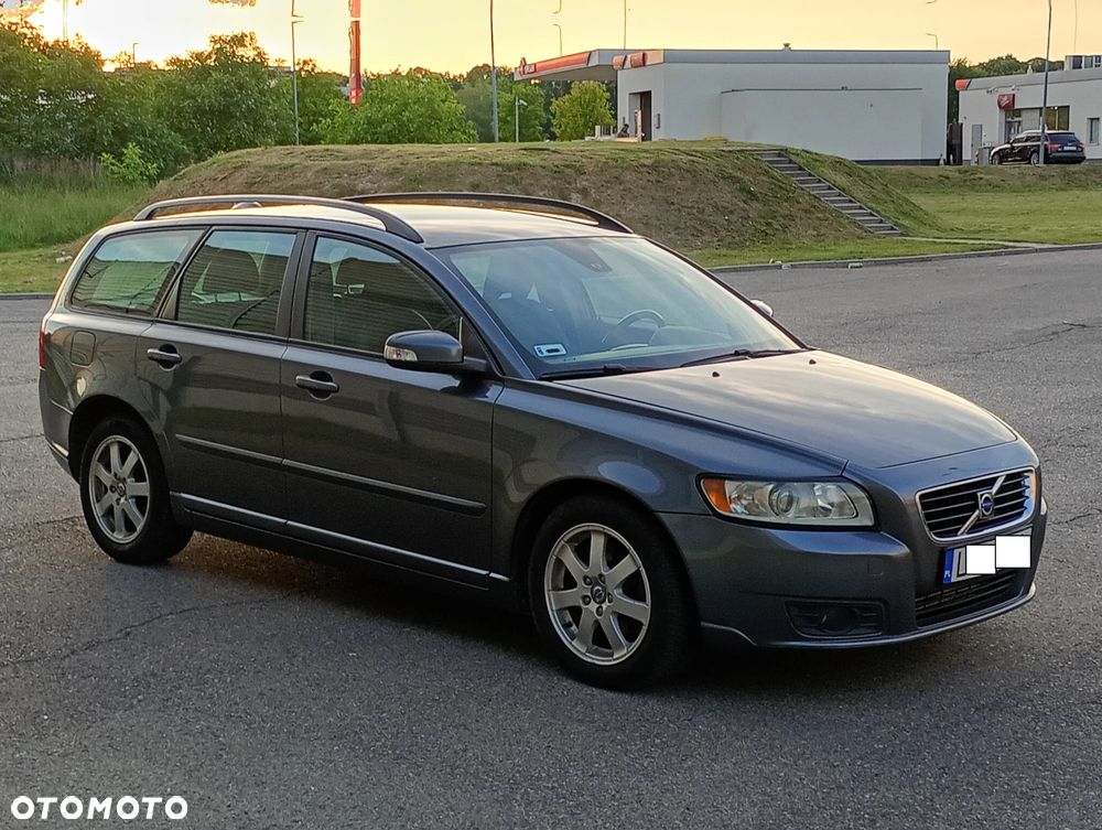 Volvo V50 2.0D R-Design Summum - 2