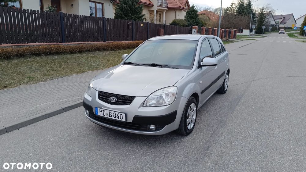 Kia Rio 1.5 SLX - 1