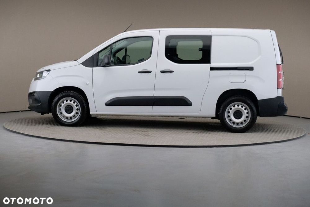 Toyota ProAce 1.5 D-4D Long Active SalonPL VAT23% Właścicielem pojazdu jest Ayvens Financial Services Polska - 4