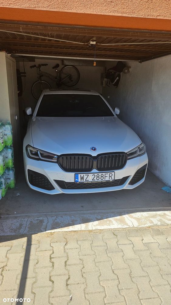 BMW Seria 5 540d xDrive mHEV M Sport sport - 2