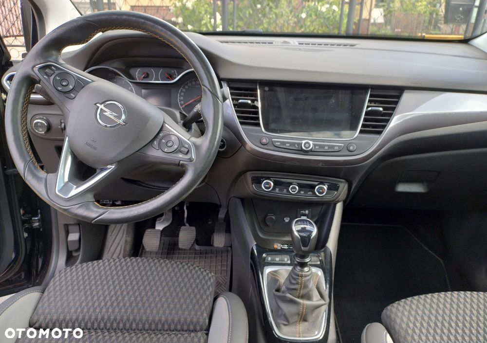 Opel Crossland X - 7