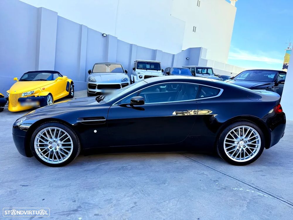Aston Martin Vantage Coupe V8 Sportshift - 7