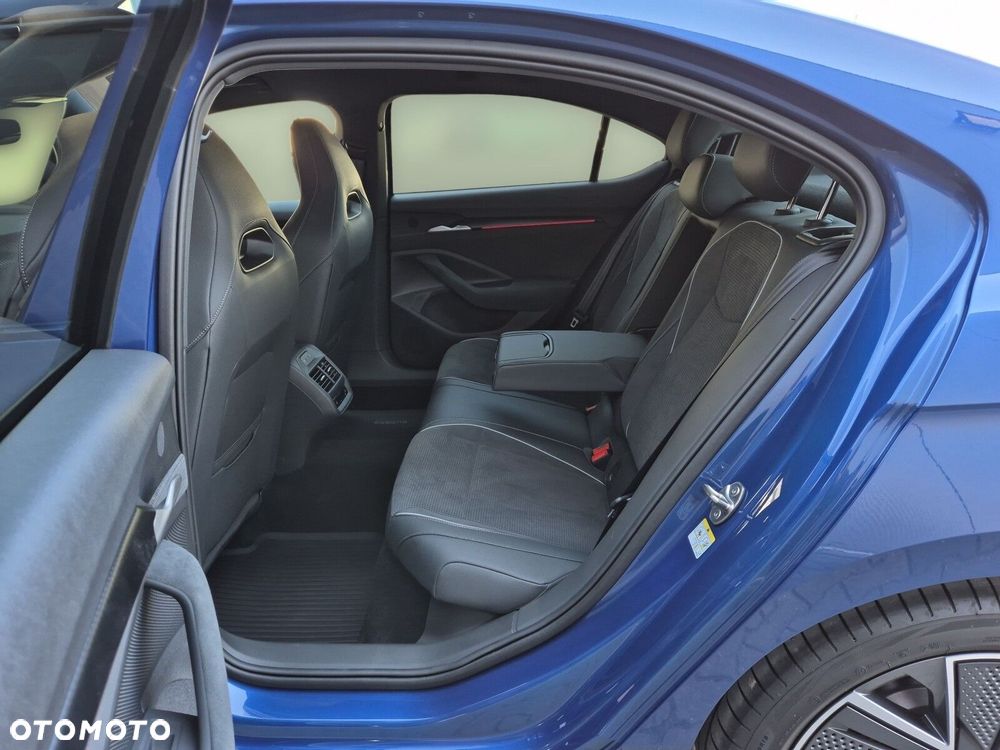 Skoda Superb 2.0 TDI SCR 4x4 Sportline DSG - 22