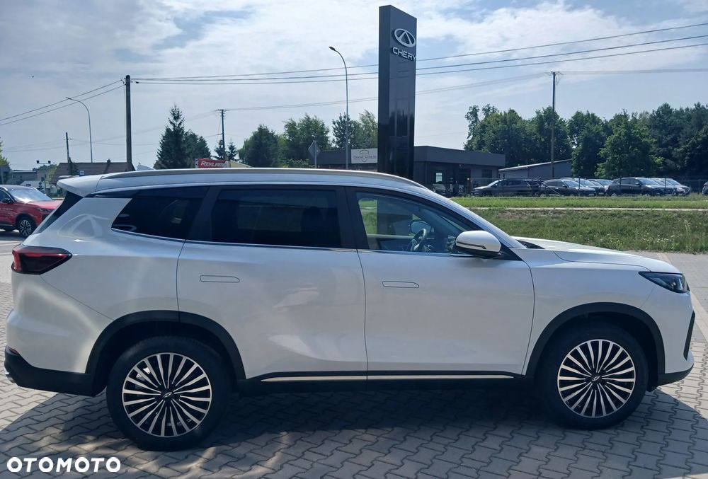 Chery Tiggo 8 1.6 T-GDI Prestige DCT - 8