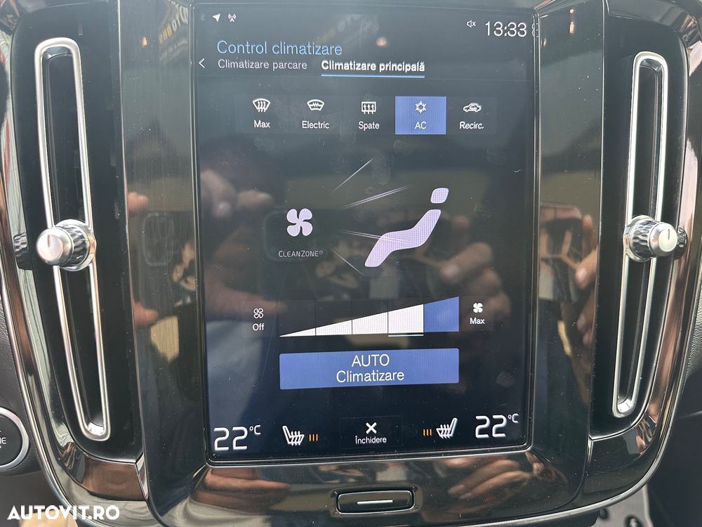 Volvo XC 40 T5 Twin Engine DKG Momentum Pro - 11