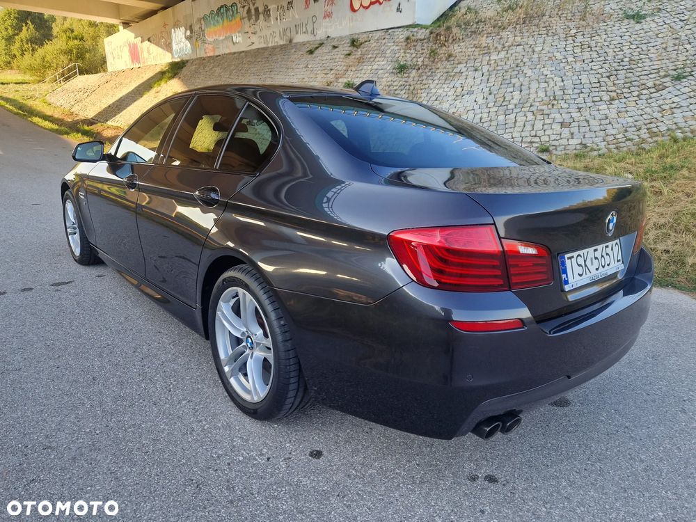 BMW Seria 5 520d xDrive - 4