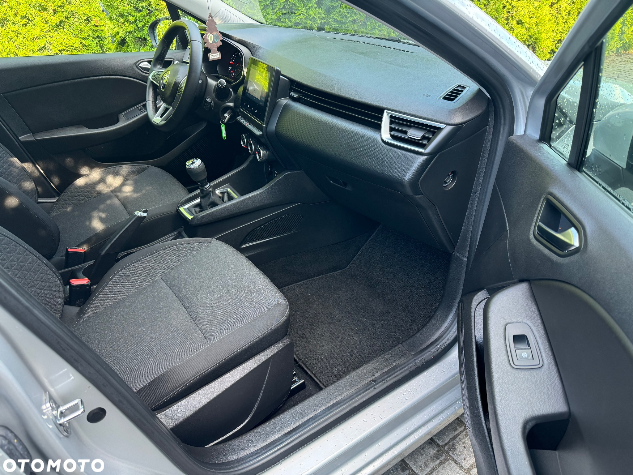 Renault Clio TCe 100 INTENS - 6