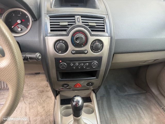 Renault Mégane 1.5 dCi Confort - 18