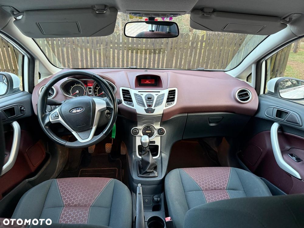 Ford Fiesta 1.25 SYNC Edition - 9