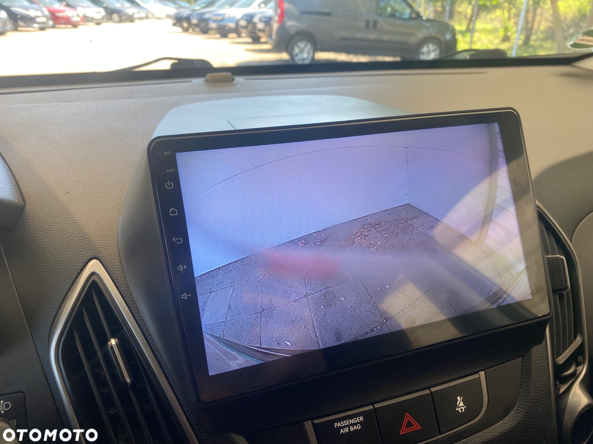 Hyundai ix35 2.0 CRDi 4WD Automatik Fifa World Cup Gold Edition - 14