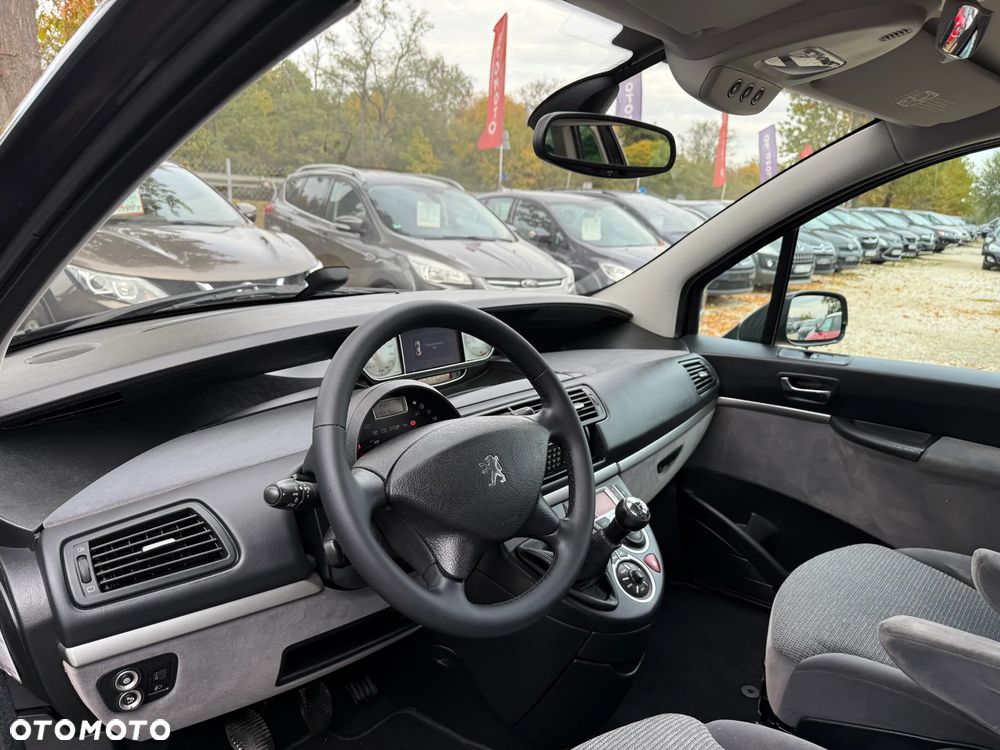 Peugeot 807 2.0 SR - 5