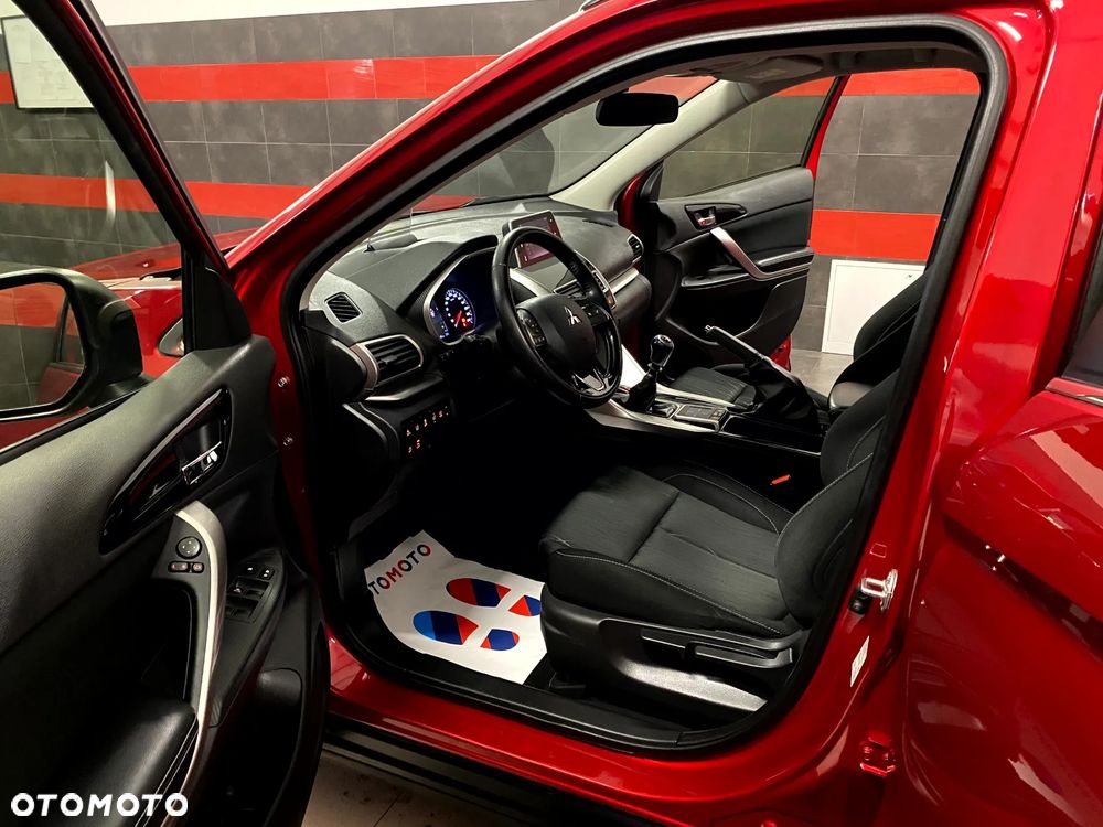 Mitsubishi Eclipse Cross 1.5 T GPF Invite Plus - 15