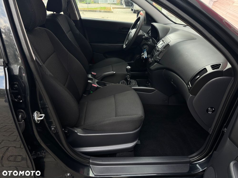 Hyundai I30 2011 photo 5