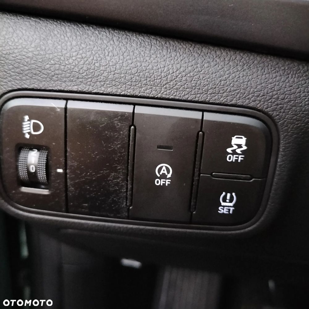 Hyundai i20 1.2 Pure - 18