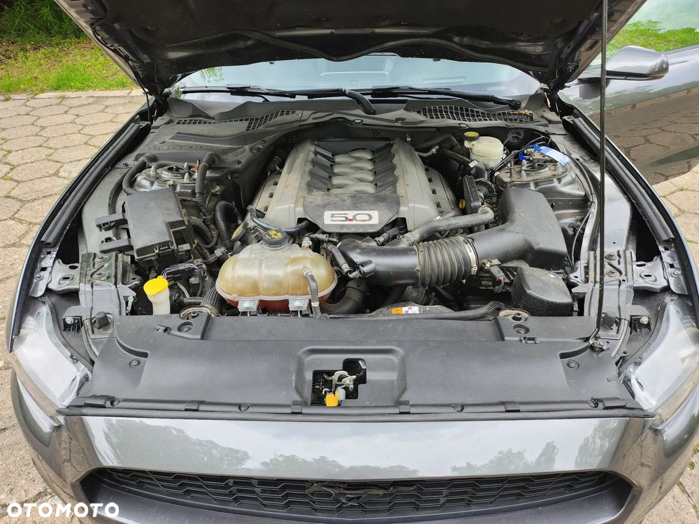 Ford Mustang 5.0 V8 GT - 26