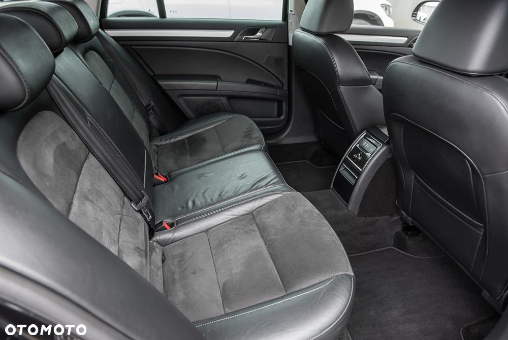 Skoda Superb 3.6 FSI 4x4 Elegance DSG - 29