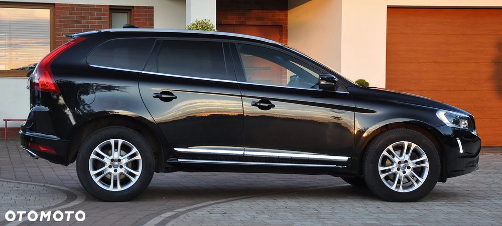 Volvo XC 60 D5 AWD Geartronic Summum - 15