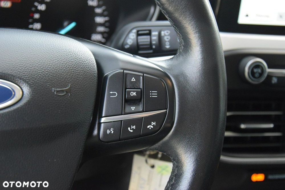 Ford Focus - 36