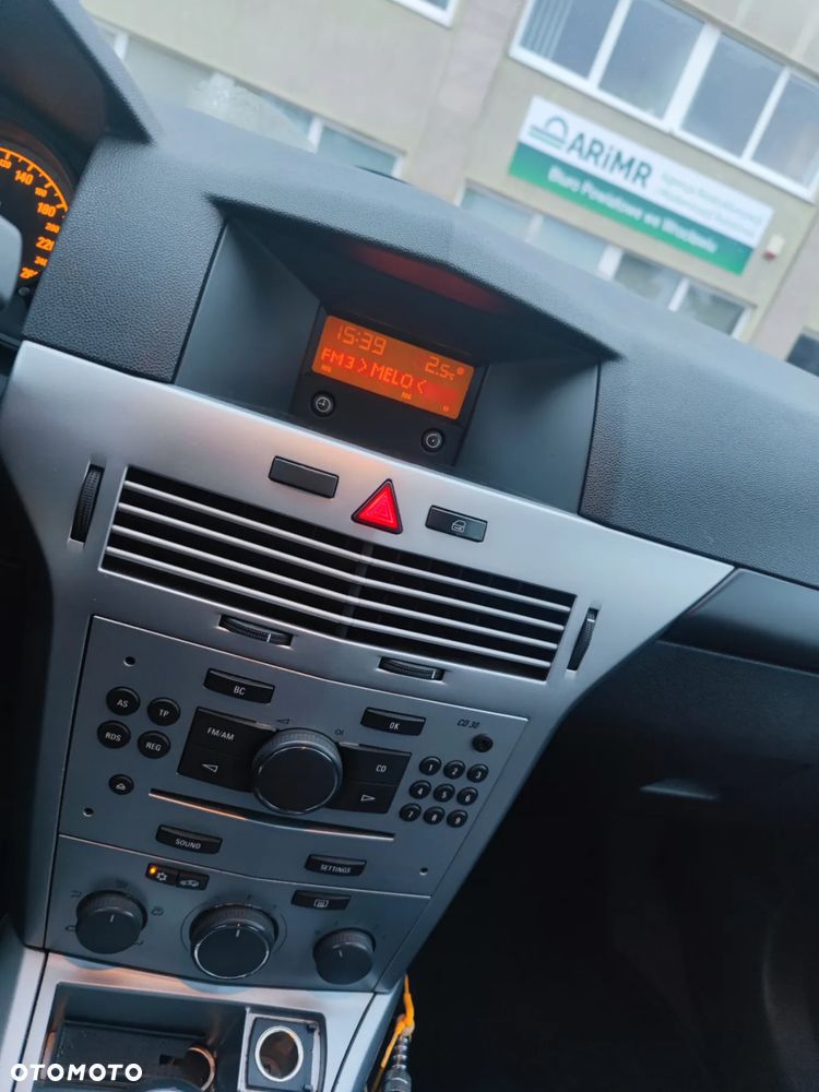 Opel Astra 1.6 EU5 - 8