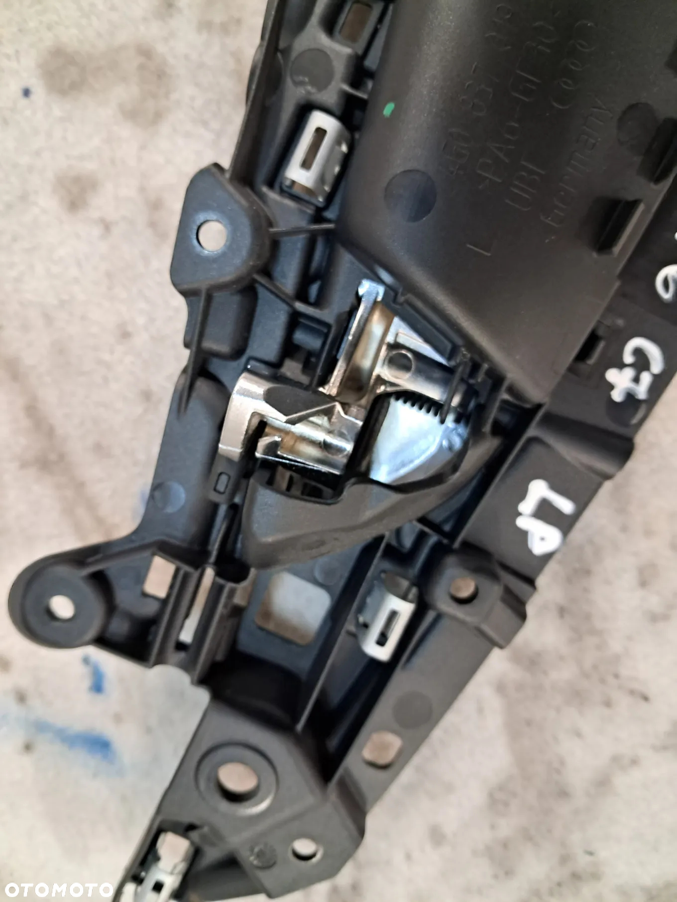 Klamka Lewy Przód Wewnętrzna Audi A6 C7 Europa 4G0837019A - 5