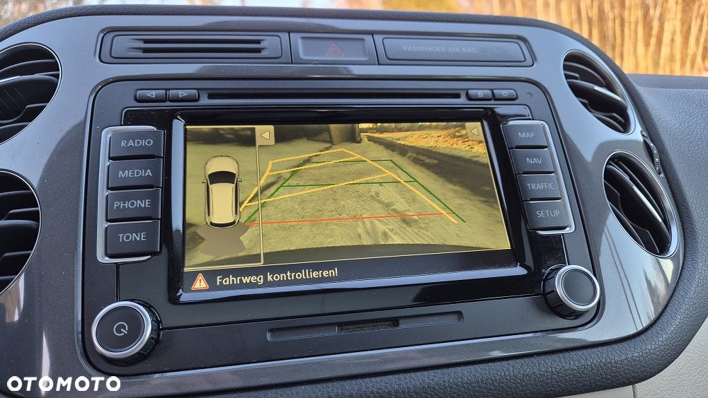 Volkswagen Tiguan 2.0 TDI 4Mot R-Style DSG - 8