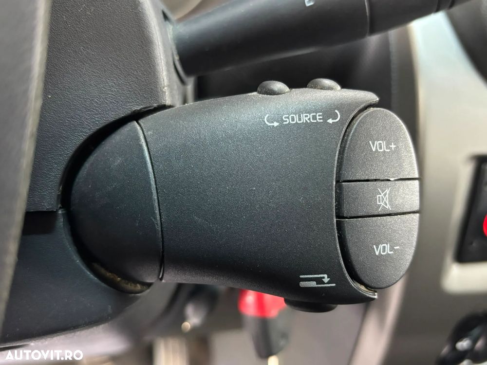Dacia Sandero 1.6 MPI Stepway - 22